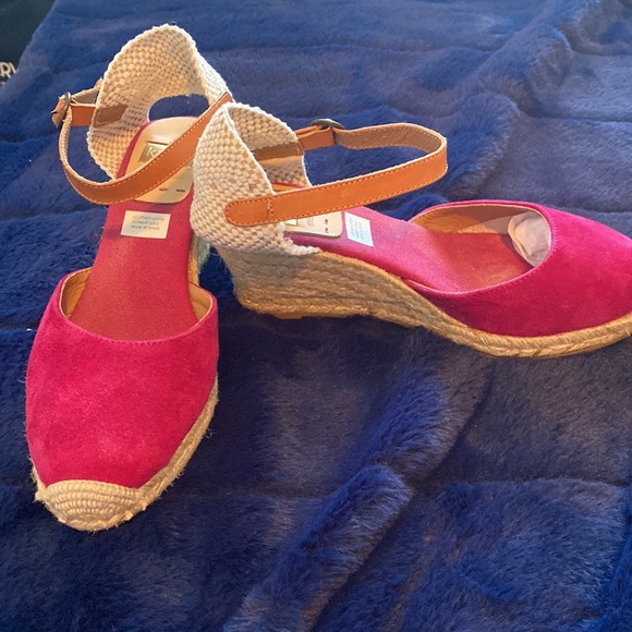 Fuchsia suede espadrilles.  Size EU 39 - Picture 2 of 3